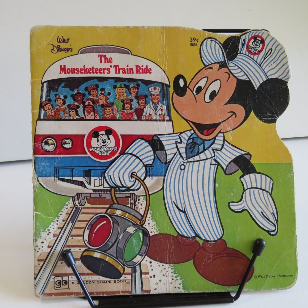 THE MOUSEKETEER'S TRAIN RIDE 1977 Mickey Mouse Club Shape Book railroad